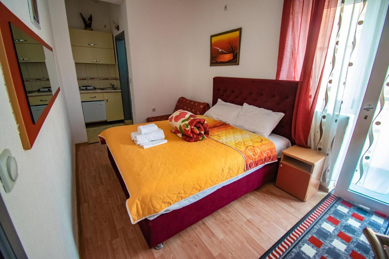 Apartment Monte *